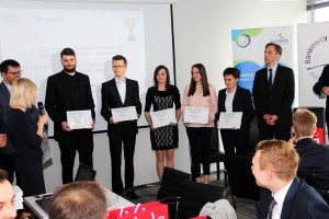 ​Studenci kierunku ekonomia Politechniki Świętokrzyskiej na podium