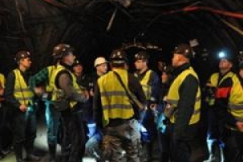 Studenci Koła Naukowego Górników i Geologów UZZM w kopalni „Olkusz-Pomorzany”