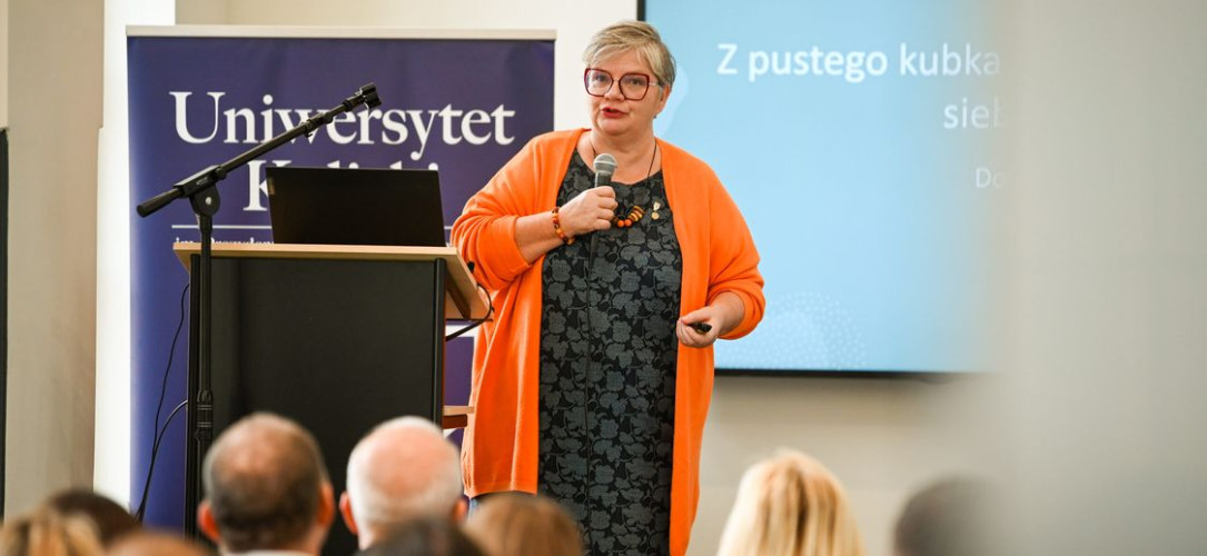 Co daje młodzieży poczucie bezpieczeństwa? - projekt Uniwersytetu Kaliskiego