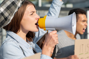 Matura rozszerzona z wiedzy o społeczeństwie – jakie studia mogę wybrać?