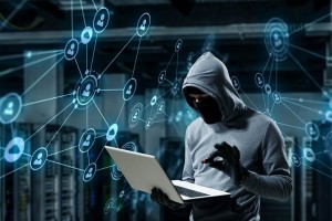 Cyberprzestępczość - co musisz o niej wiedzieć?