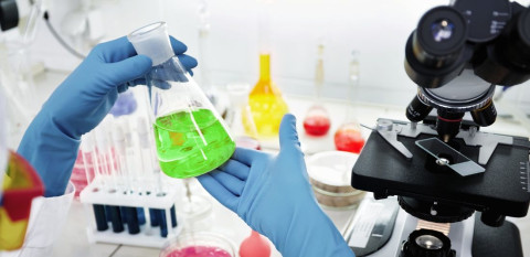 Zawód Chemik  – zdjęcie ilustracyjne