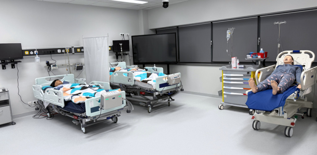 https://storage.opinieouczelniach.pl/cache/school/image/1/AkzzXhSWaeOb9DW5cWQFp2Eh9vB5v61y.png?fm=pjpg&w=1024&h=500&fit=crop