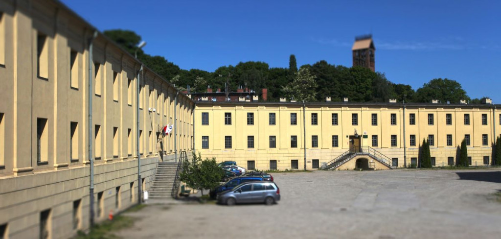 https://storage.opinieouczelniach.pl/cache/school/image/1/XYE215EWe_AGf_eBH0uFXDsxZ2_wMZdK.jpg?fm=pjpg&w=1024&h=500&fit=crop