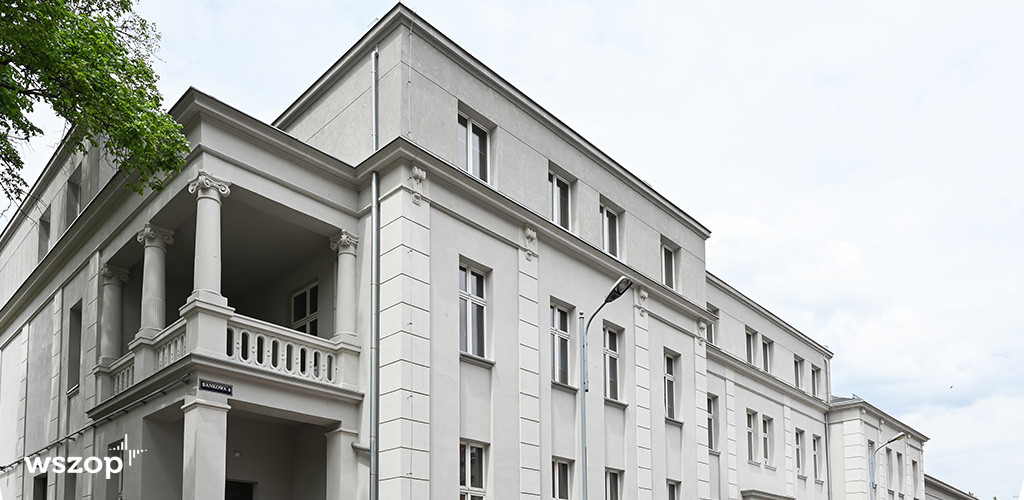 https://storage.opinieouczelniach.pl/cache/school/image/1/d9U6bmcIAviNt59HvzV9ueR8FJQ8H8gz.jpg?fm=pjpg&w=1024&h=500&fit=crop