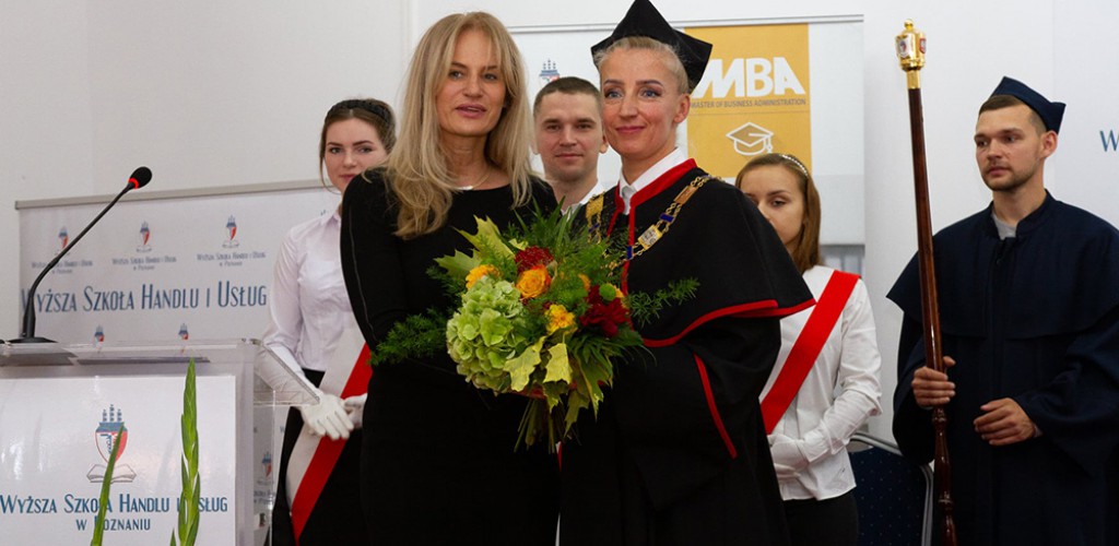 https://storage.opinieouczelniach.pl/cache/school/image/1/eB1Cl5HQX_d37rmDoOTmuDaquXIL0Au3.jpg?fm=pjpg&w=1024&h=500&fit=crop