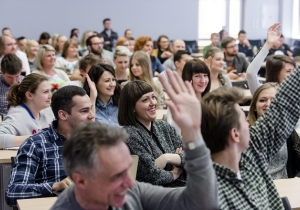 Spotkania z praktykami biznesu w Wyższej Szkole Handlowej