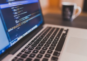 Studiuj informatykę w Dolnośląskiej Szkole Wyższej