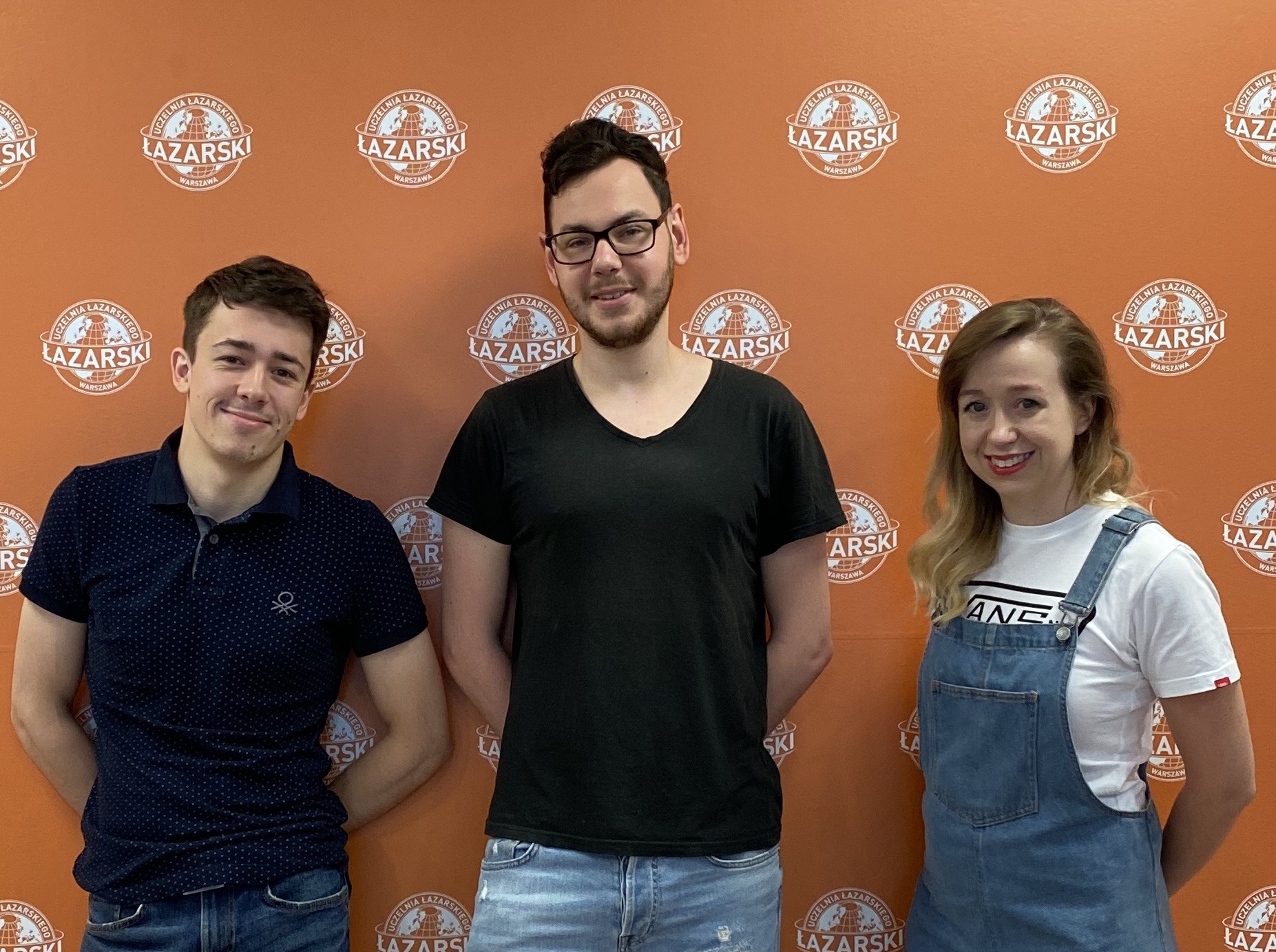 Absolwent wspiera studenta. Pierwszy „give away” na uczelni wyższej