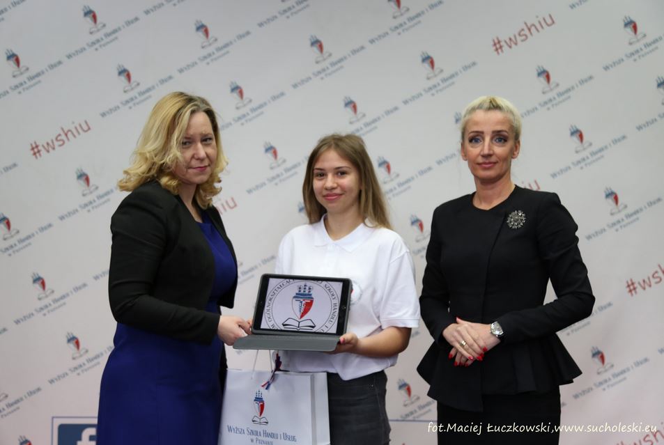 Innowacyjne rozwiązania edukacyjne w Liceum Ogólnokształcącym WSHiU